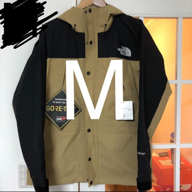 M The North Face Mountain Light Jacket