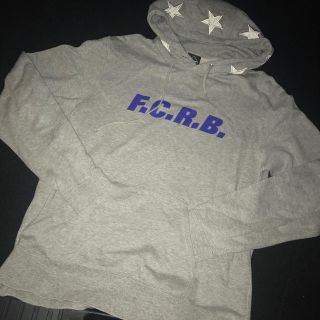 エフシーアールビー(F.C.R.B.)のfcrb パーカー(パーカー)