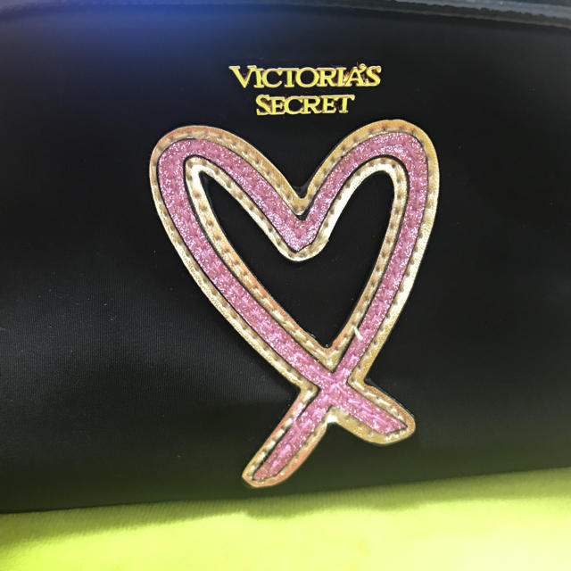 Victoria's Secret(ヴィクトリアズシークレット)の Victoria's Secret ポーチ レディースのファッション小物(ポーチ)の商品写真