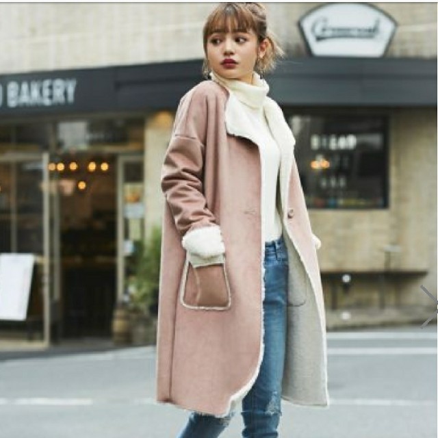 GRL(グレイル)のノーカラーフェイクムートン👠GRL レディースのジャケット/アウター(ムートンコート)の商品写真