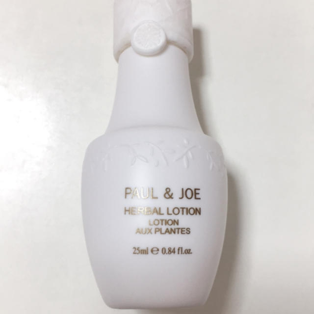 PAUL & JOE(ポールアンドジョー)の【値下げしました】ポール&ジョー ハーバルローション コスメ/美容のスキンケア/基礎化粧品(化粧水/ローション)の商品写真