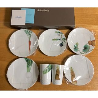 ノリタケ(Noritake)の未使用 ノリタケ 京香旬彩  プレート & ミニタンブラー(食器)