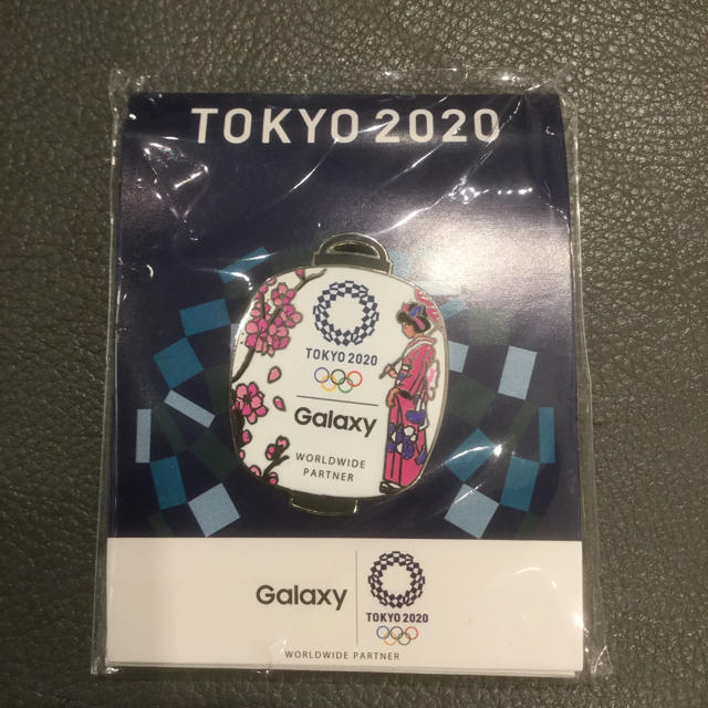 POLO RALPH LAUREN(ポロラルフローレン)の【非売品】東京オリンピック公式ピンズ 2個 メンズのファッション小物(カフリンクス)の商品写真