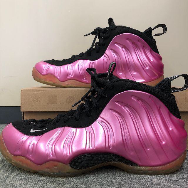 NIKE(ナイキ)のNIKE AIR FOAMPOSITE ONE POLARIZED PINK メンズの靴/シューズ(スニーカー)の商品写真