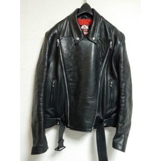 ルイスレザー(Lewis Leathers)の激レアモデル！新品＆タイトフィット！最高級シープスキン！復刻２連タグ！(ライダースジャケット)