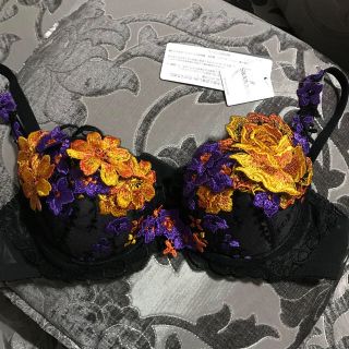 ワコール(Wacoal)の🌹SALE🌹◆専用◆新品サルートタグ付き❤︎ブラB75(ブラ)