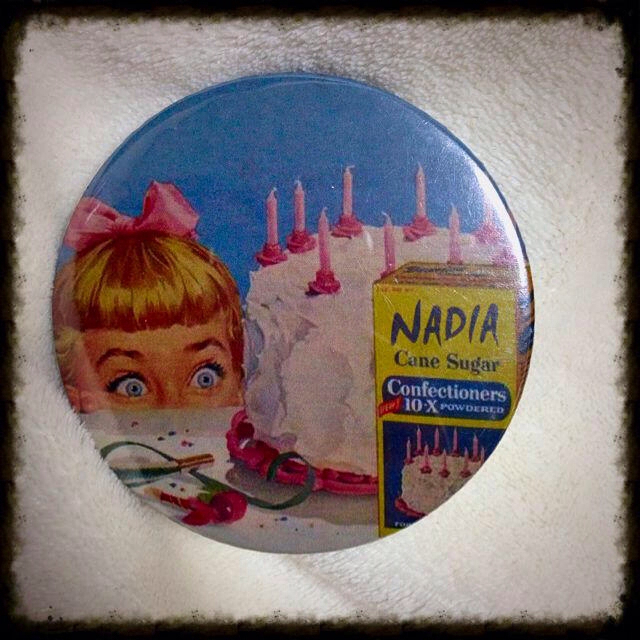 NADIA(ナディア)のNADIA 缶バッジ レディースのアクセサリー(ブローチ/コサージュ)の商品写真