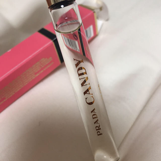 PRADA(プラダ)のPRADA CANDY 香水 コスメ/美容の香水(香水(女性用))の商品写真