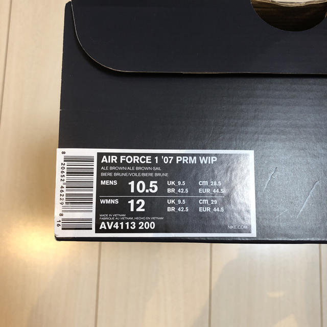 NIKE(ナイキ)の新品 28.5cm NIKE AIR FORCE 1 WIP carhartt メンズの靴/シューズ(スニーカー)の商品写真