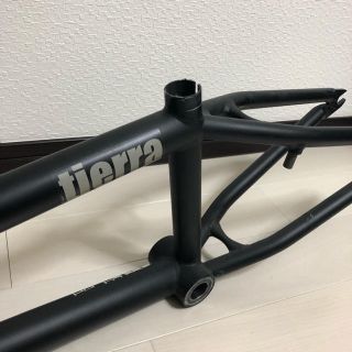 【売り切り価格】Flybikes tierra BMXフレームの通販 by KK's11