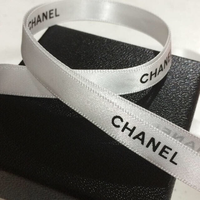 CHANEL(シャネル)のCHANEL カメリアダブルリング レディースのアクセサリー(リング(指輪))の商品写真