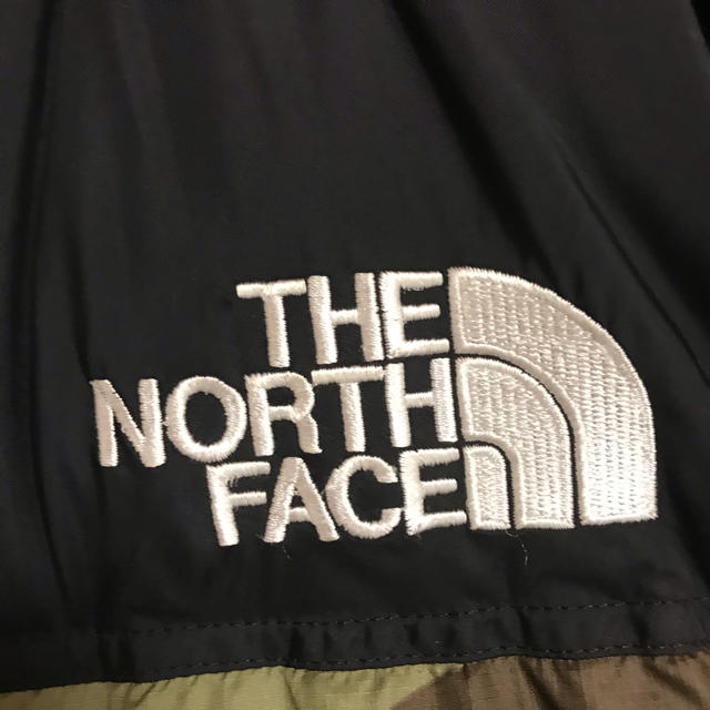 THE NORTH FACE(ザノースフェイス)のTHE NORTH FACE Novelty Nuptse Vest ベスト メンズのジャケット/アウター(ダウンベスト)の商品写真