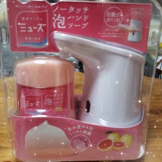 アースセイヤク(アース製薬)の☆新品　薬用せっけんミューズ　ノータッチ泡ハンドソープ　グレープフルーツの香り(その他)