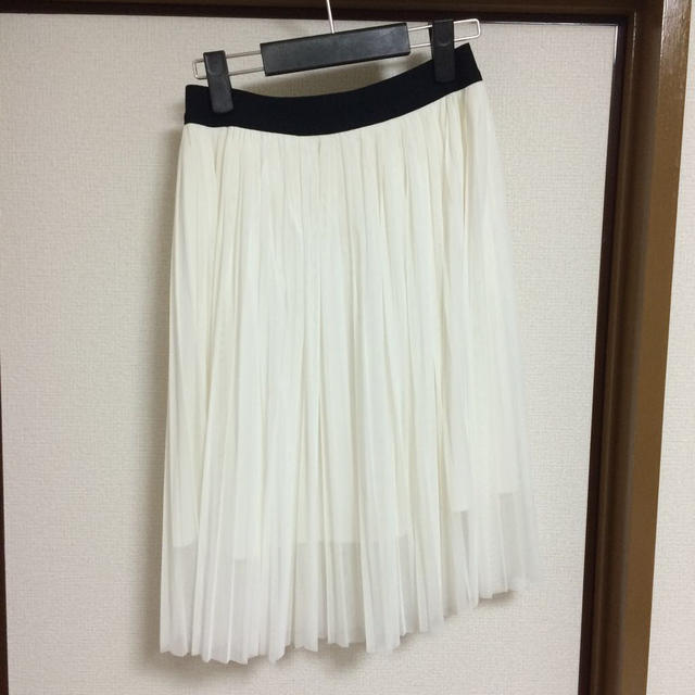 LOWRYS FARM(ローリーズファーム)のプリーツチュールスカート レディースのスカート(ひざ丈スカート)の商品写真