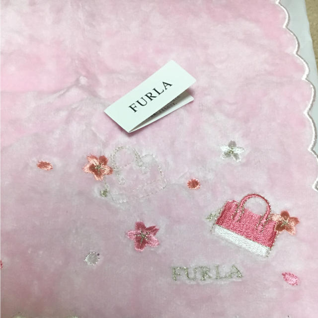 Furla(フルラ)のフルラ  ハンカチ タオル FURLA タオル フルラ  ハンカチ レディースのファッション小物(ハンカチ)の商品写真