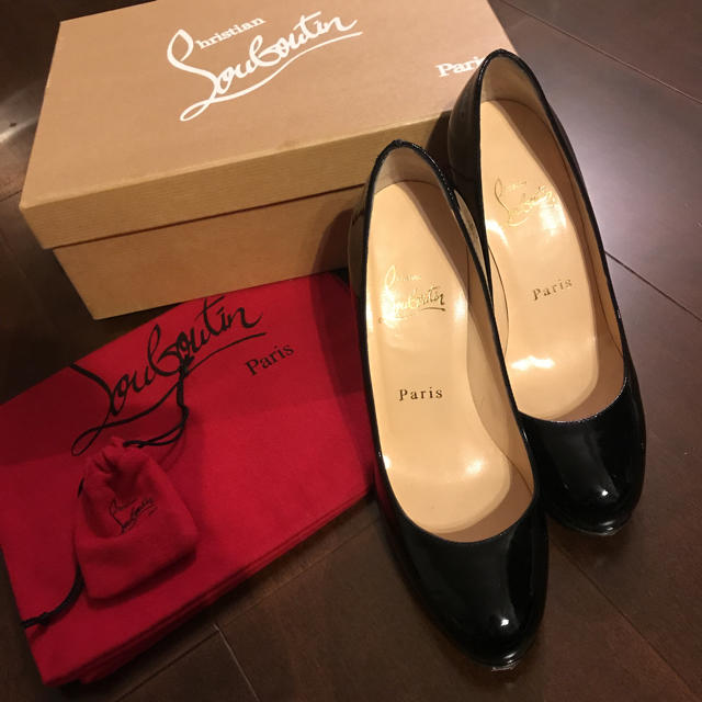 Christian Louboutin(クリスチャンルブタン)のクリスチャンルブタン パテント ヒール レディースの靴/シューズ(ハイヒール/パンプス)の商品写真