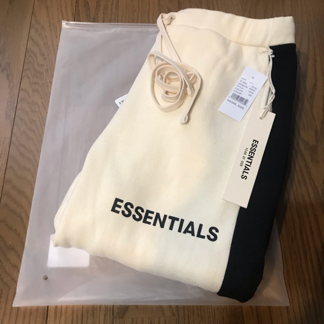 FEAR OF GOD(フィアオブゴッド)のFOG Essentials スウェットパンツ XXS 新品 領収書付 メンズのパンツ(その他)の商品写真