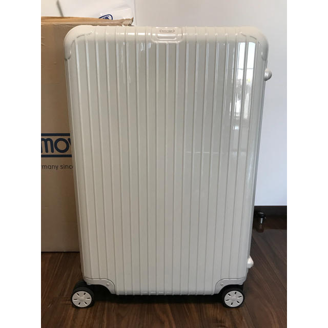 RIMOWA(リモワ)のAZ様【美品・別注】RIMOWA 87L サルサ エクリュ  メンズのバッグ(トラベルバッグ/スーツケース)の商品写真