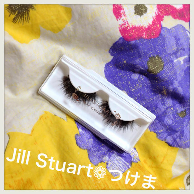 JILLSTUART(ジルスチュアート)のJILL STUART♡つけまつげ コスメ/美容のベースメイク/化粧品(その他)の商品写真