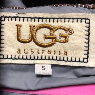 アグ(UGG)のUGG   アグ ベスト  新品(ダウンベスト)