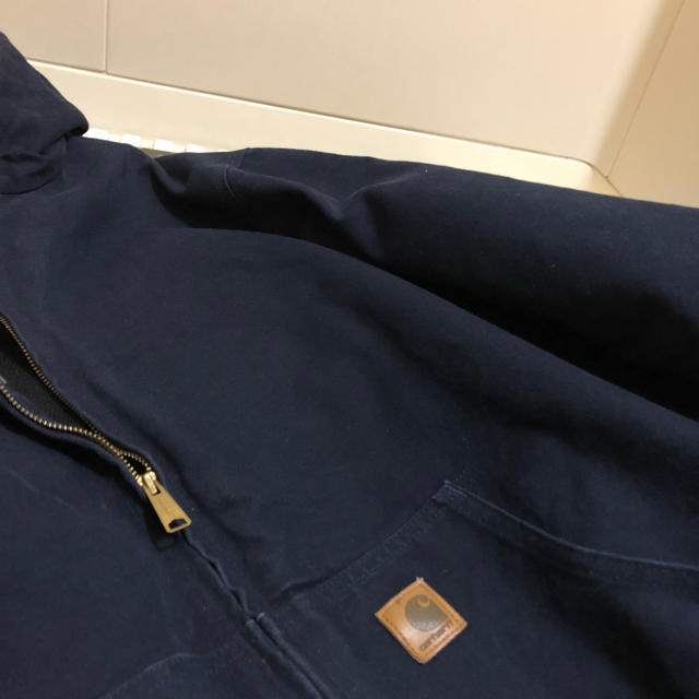 carhartt(カーハート)の良品 carhartt カーハート アクティブパーカー レザータグ XL メンズのジャケット/アウター(ブルゾン)の商品写真