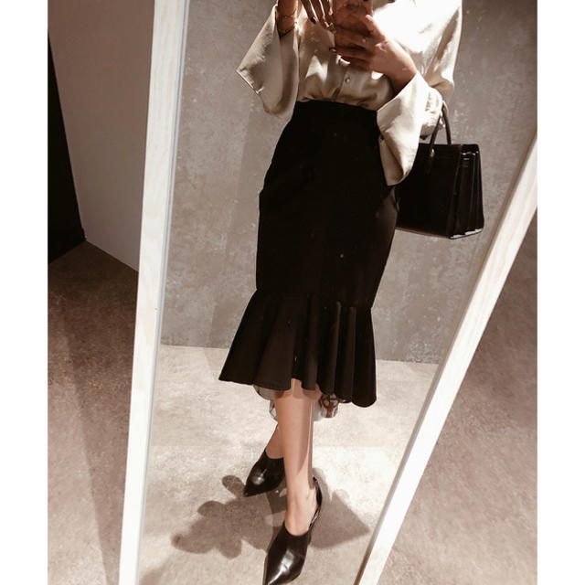 eimy istoire(エイミーイストワール)のchain patternドッキングマーメイドスカート レディースのスカート(ひざ丈スカート)の商品写真