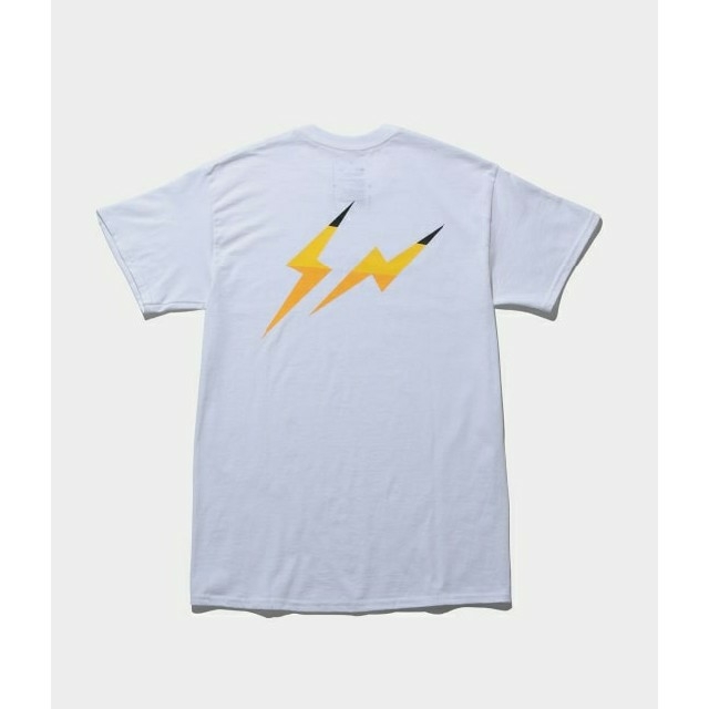 FRAGMENT(フラグメント)のTHUNDERBOLT PROJECT LOGO TEE Mサイズ 送料込 メンズのトップス(Tシャツ/カットソー(半袖/袖なし))の商品写真