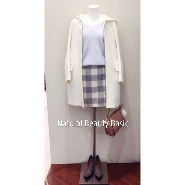 NATURAL BEAUTY BASIC(ナチュラルビューティーベーシック)のナチュラルビューティーベーシック＊ウールスカート レディースのスカート(ミニスカート)の商品写真