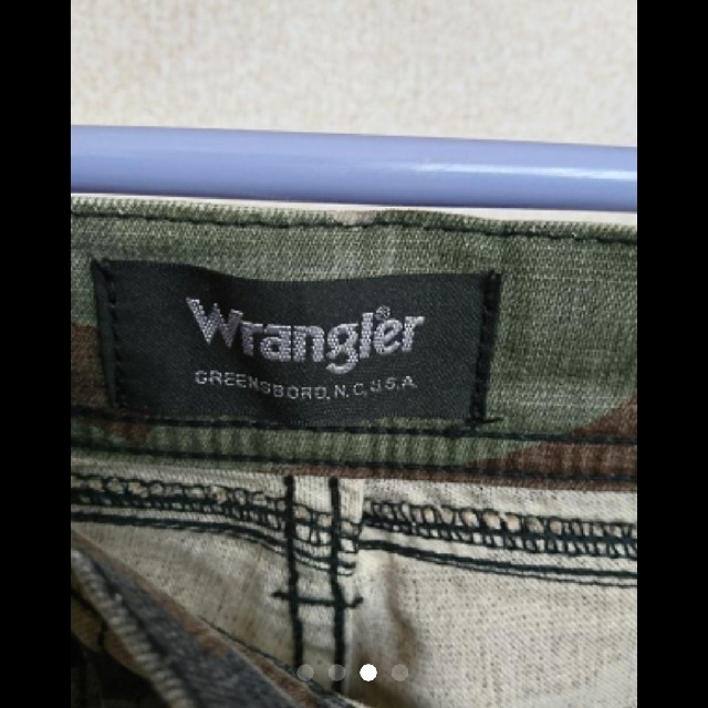 Wrangler(ラングラー)のwranglerデニム パンツ 迷彩柄 メンズのパンツ(デニム/ジーンズ)の商品写真