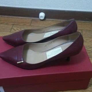 フェラガモ 靴/シューズ(レッド/赤色系)の通販 24点 | Ferragamoの ...
