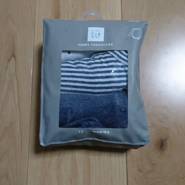 babyGAP(ベビーギャップ)の新品 未使用 babyGap 長袖 肌着 キッズ/ベビー/マタニティのベビー服(~85cm)(肌着/下着)の商品写真