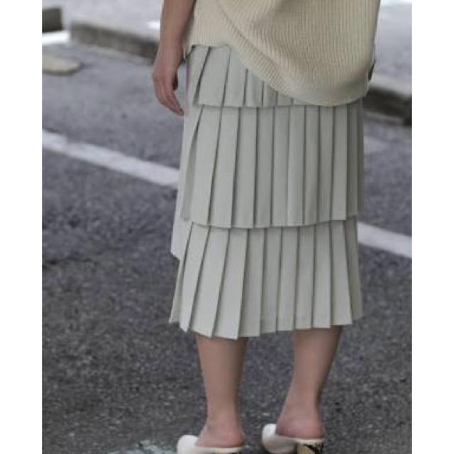 STUDIOUS(ステュディオス)のDOUBLE FACE PLEATS SKIRT レディースのスカート(ロングスカート)の商品写真