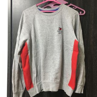 トミーヒルフィガー(TOMMY HILFIGER)のTOMMY トミーフィルガー 古着 スウェット(トレーナー/スウェット)