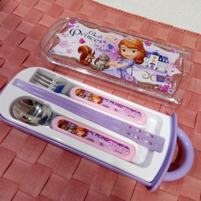 Disney(ディズニー)のプリンセス　ソフィア☆箸　スプーン　フォーク☆お弁当 キッズ/ベビー/マタニティの授乳/お食事用品(スプーン/フォーク)の商品写真