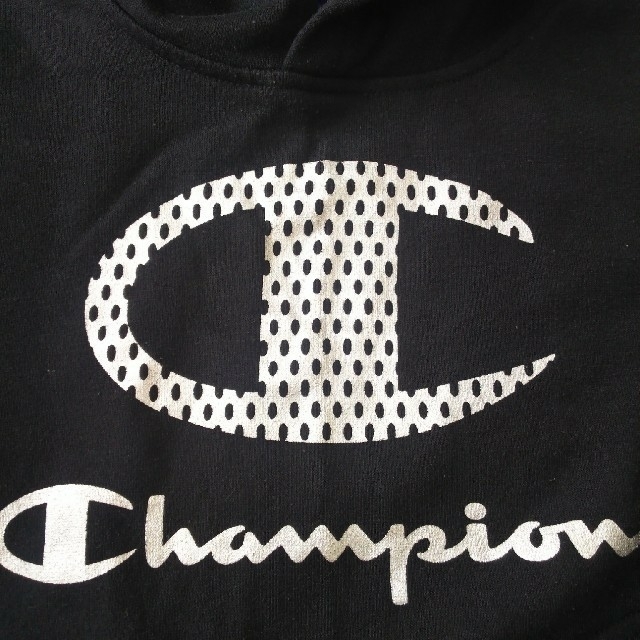 Champion(チャンピオン)のパーカー キッズ/ベビー/マタニティのキッズ服男の子用(90cm~)(ジャケット/上着)の商品写真