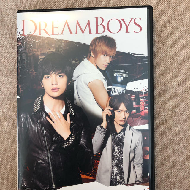 Kis-My-Ft2(キスマイフットツー)のDREAM BOYS 通常版DVD エンタメ/ホビーのタレントグッズ(アイドルグッズ)の商品写真