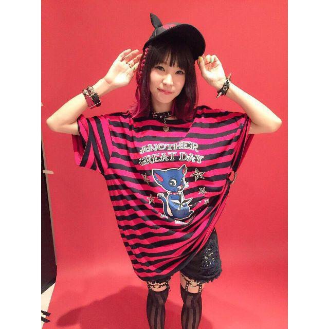 HELLCATPUNKS - LiSA×HELLCATPUNKS BIG T-SHIRTの通販 by 雑貨 HELLCATPUNKS - LiSA×HELLCATPUNKS BIG T-SHIRTの通販 by 雑貨