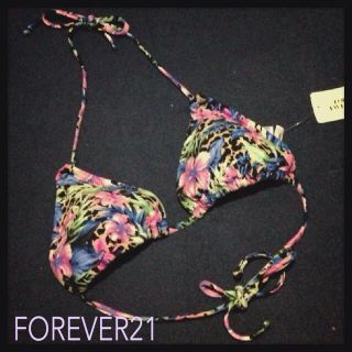 フォーエバートゥエンティーワン(FOREVER 21)のFOREVER21 ビキニ  "上のみ"(水着)