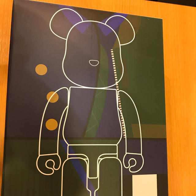 Be@rbrick sacai 2018AW 100％ & 400％ 新品 エンタメ/ホビーのフィギュア(その他)の商品写真