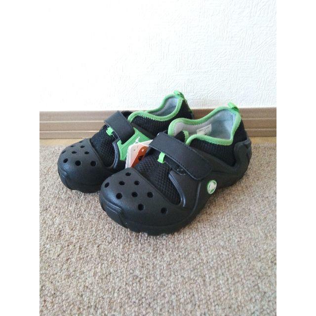 crocs(クロックス)の【新品正規品】CROCSクロックス　男の子　サンダル　 キッズ/ベビー/マタニティのキッズ靴/シューズ(15cm~)(サンダル)の商品写真