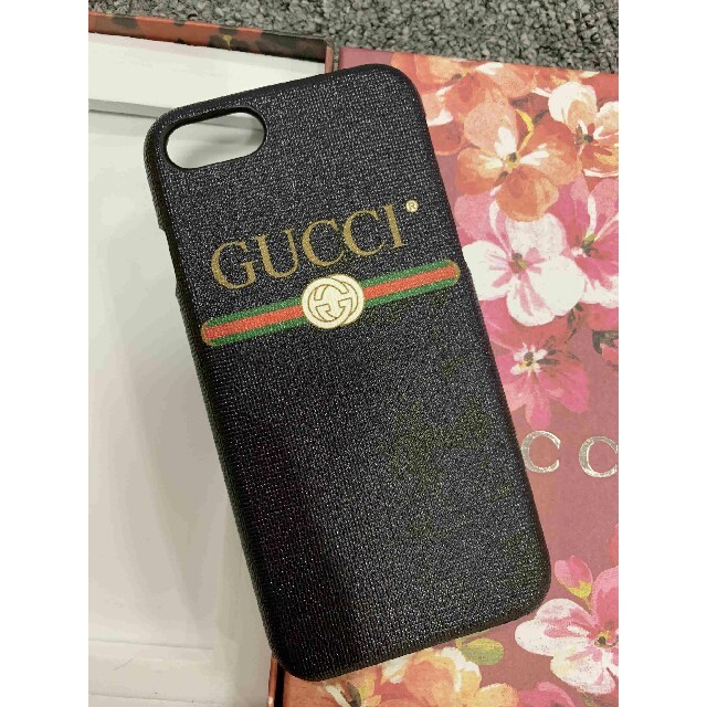 givenchy iphone8plus ケース 財布 | Gucci - GUCCI グッチ iPhoneケース　iPhone7　iPhone8の通販 by ヨシカ's shop｜グッチならラクマ