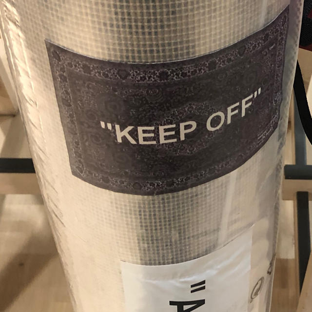 OFF-WHITE(オフホワイト)のoff-white × IKEA MARKERAD “Keep Off” インテリア/住まい/日用品のラグ/カーペット/マット(ラグ)の商品写真