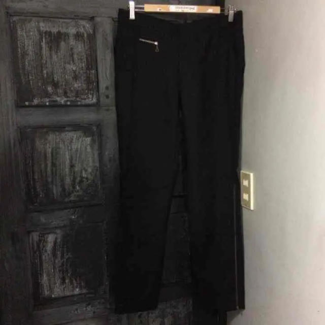 FRAPBOIS(フラボア)のフラボワ ブラック スラックス メンズのパンツ(スラックス)の商品写真