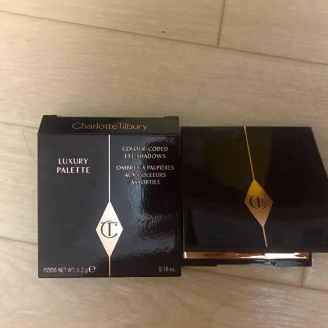 Charlotte Tilbury アイシャドウパレット