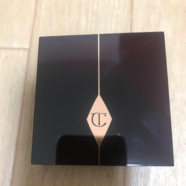 Charlotte Tilbury アイシャドウパレット