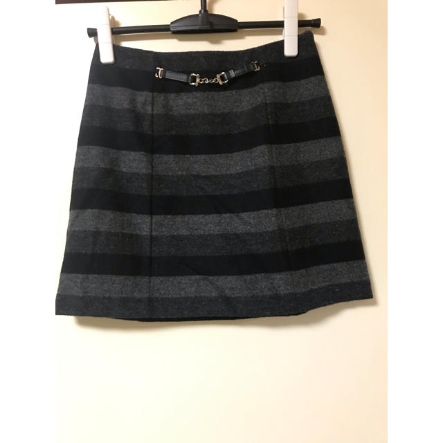 UNTITLED(アンタイトル)のアンタイトル可愛いスカート日本製 レディースのスカート(ひざ丈スカート)の商品写真