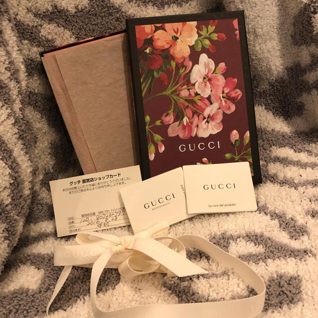 Gucci - GUCCI グッチ GG ブルームス iPhone ケース 箱 ボックス ピンクの通販 by Boutique de KIKO｜グッチならラクマ