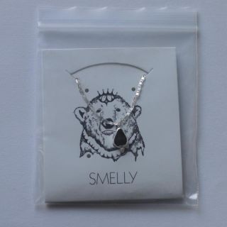 アーバンリサーチ(URBAN RESEARCH)のSMELLY シズクパーツチョーカーネックレス(ネックレス)