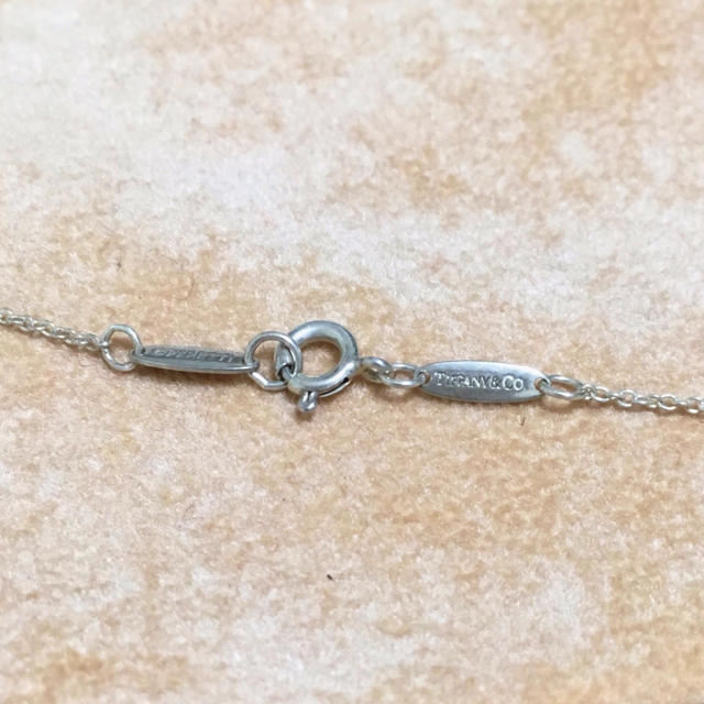 Tiffany & Co.(ティファニー)のTiffany ペレッティアルファベットシルバーネックレス  レディースのアクセサリー(ネックレス)の商品写真