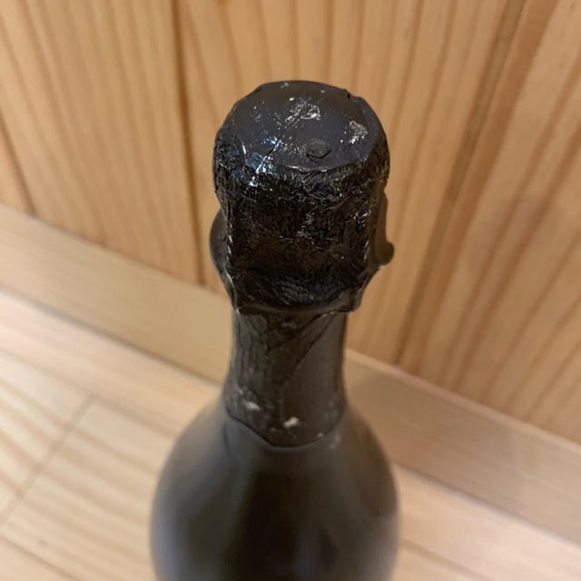 Dom Pérignon(ドンペリニヨン)の【入手困難品】ドン・ペリニヨン エクテーク 1996 食品/飲料/酒の酒(シャンパン/スパークリングワイン)の商品写真